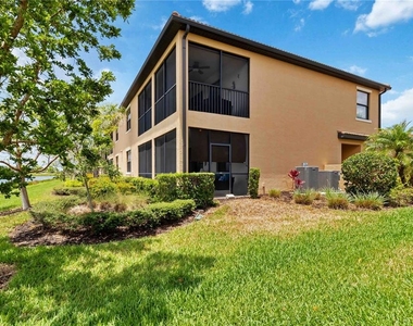 10805 Tarflower Drive - Photo Thumbnail 43