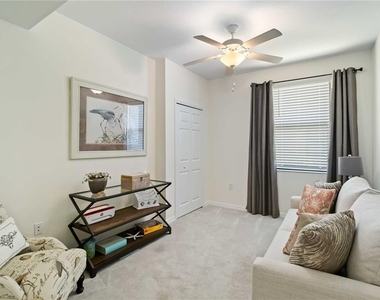 10805 Tarflower Drive - Photo Thumbnail 32
