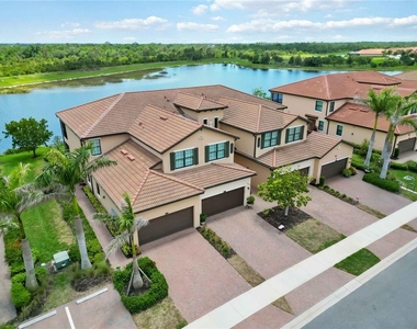 10805 Tarflower Drive - Photo Thumbnail 46