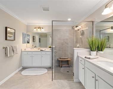 10805 Tarflower Drive - Photo Thumbnail 25
