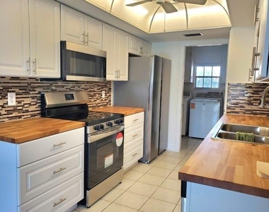 910 Santa Brigida Court - Photo Thumbnail 8