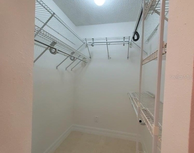 910 Santa Brigida Court - Photo Thumbnail 16