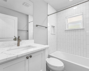 309 E Virginia Avenue - Photo Thumbnail 28