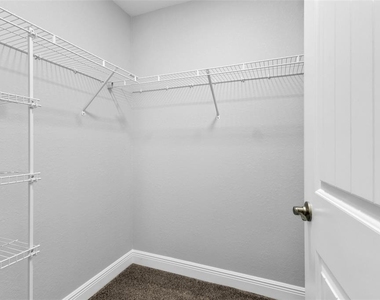 309 E Virginia Avenue - Photo Thumbnail 21