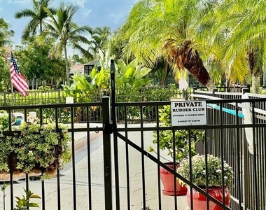 801 Islamorada Boulevard - Photo Thumbnail 38