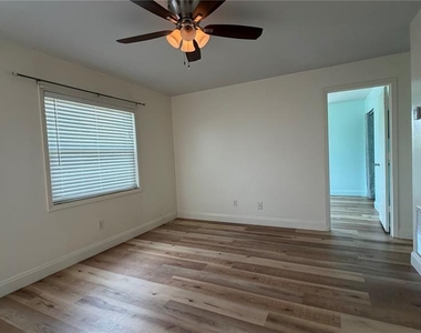 10147 Tramore Avenue - Photo Thumbnail 4