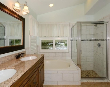 6227 Yellowtop Drive - Photo Thumbnail 12