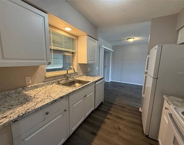 364 Briarwood Road - Photo Thumbnail 8
