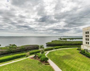 2020 Harbourside Drive - Photo Thumbnail 26