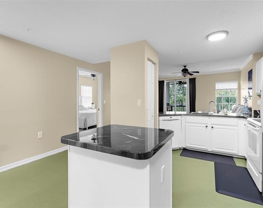 5601 Bentgrass Drive - Photo Thumbnail 11