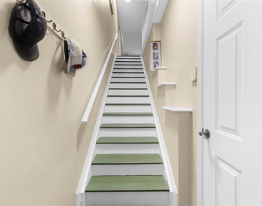 5601 Bentgrass Drive - Photo Thumbnail 5