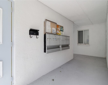 2060 Marilyn Street - Photo Thumbnail 33