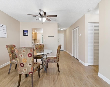 2060 Marilyn Street - Photo Thumbnail 8