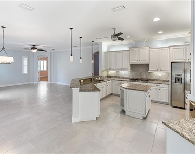 14717 Bowfin Terrace - Photo Thumbnail 16