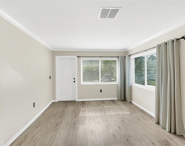 5996 Hibiscus Drive - Photo Thumbnail 18