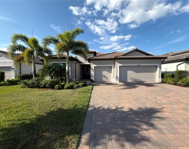 18334 Ridgeline Drive - Photo Thumbnail 2