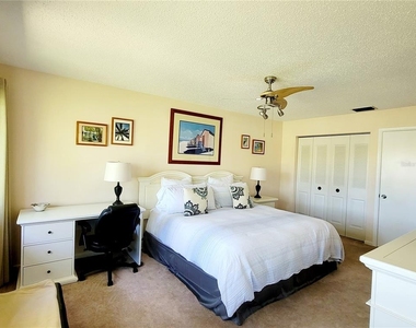 5147 Willow Links - Photo Thumbnail 3