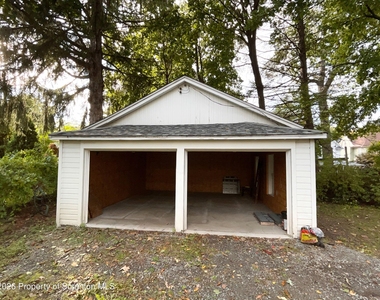 1707 Monroe Avenue - Photo Thumbnail 10