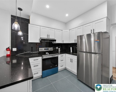1341 W Chew Street - Photo Thumbnail 17