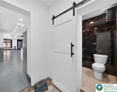 1341 W Chew Street - Photo Thumbnail 20