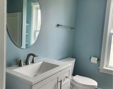 2347 Washington Avenue - Photo Thumbnail 6
