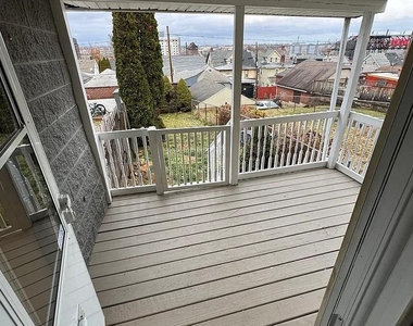1209 Mechanic Street - Photo Thumbnail 6