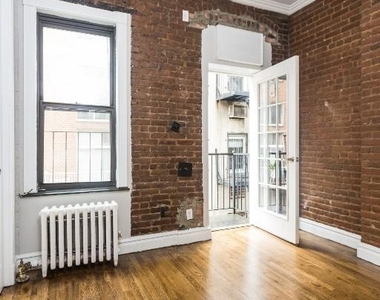219 East 23rd Street - Photo Thumbnail 3