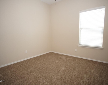 2136 William Caples Street - Photo Thumbnail 16