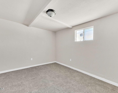 8827 Mount Elbert Drive - Photo Thumbnail 5