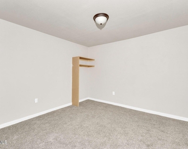 8827 Mount Elbert Drive - Photo Thumbnail 7