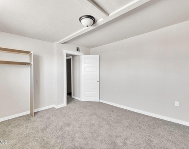 8827 Mount Elbert Drive - Photo Thumbnail 6