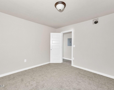 8827 Mount Elbert Drive - Photo Thumbnail 8