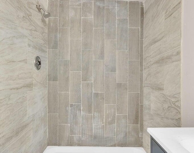 8827 Mount Elbert Drive - Photo Thumbnail 4