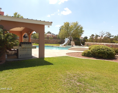 1201 Brown Ridge Place - Photo Thumbnail 33