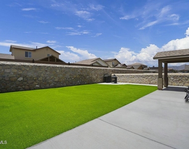 7244 Long Meadow Drive - Photo Thumbnail 21