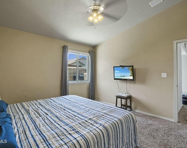 7244 Long Meadow Drive - Photo Thumbnail 17