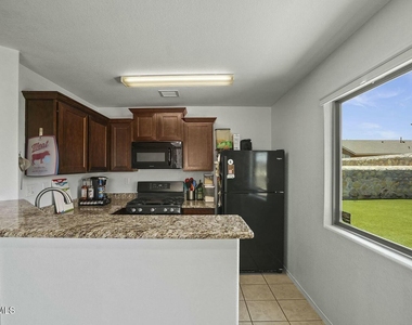 7244 Long Meadow Drive - Photo Thumbnail 8