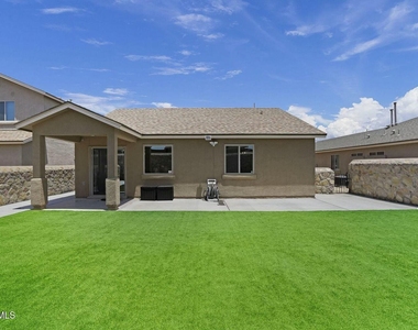 7244 Long Meadow Drive - Photo Thumbnail 23