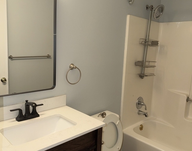 909 Hamilton Avenue - Photo Thumbnail 9