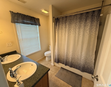 31 Nolan Circle - Photo Thumbnail 11