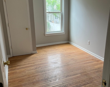 40 Jane Street - Photo Thumbnail 3