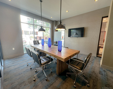 111b Morgan Street - Photo Thumbnail 4