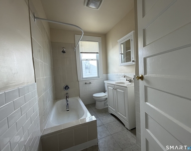 37-41 Jackson Avenue - Photo Thumbnail 11