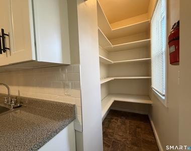 37-41 Jackson Avenue - Photo Thumbnail 7