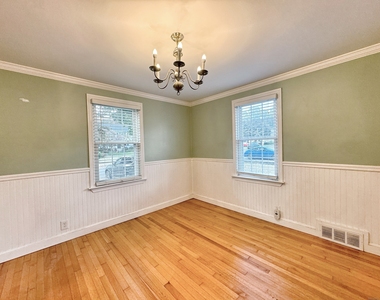 84 Sunnyridge Avenue - Photo Thumbnail 5