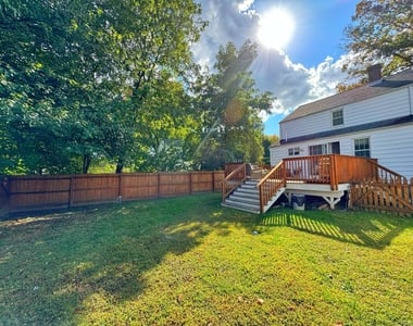 84 Sunnyridge Avenue - Photo Thumbnail 13