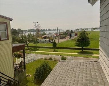 37 Seaview Avenue - Photo Thumbnail 15