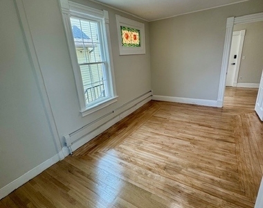 37 Seaview Avenue - Photo Thumbnail 11