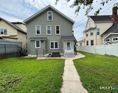 37 Seaview Avenue - Photo Thumbnail 4