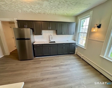 37 Seaview Avenue - Photo Thumbnail 5